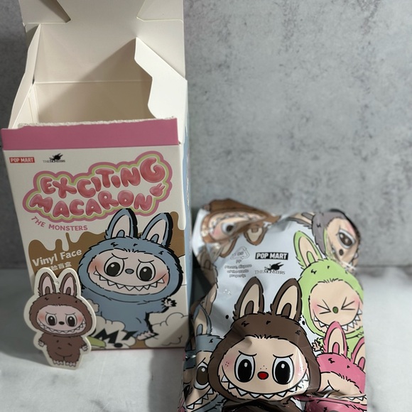Pop Mart Labubu Exciting Macaron TOFFEE - Picture 4 of 12